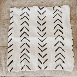 Mud cloth pillow!
